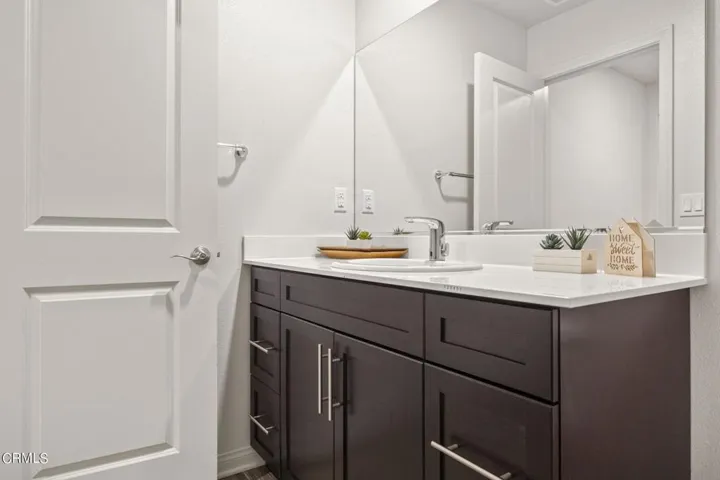 Full bathroom downstairs