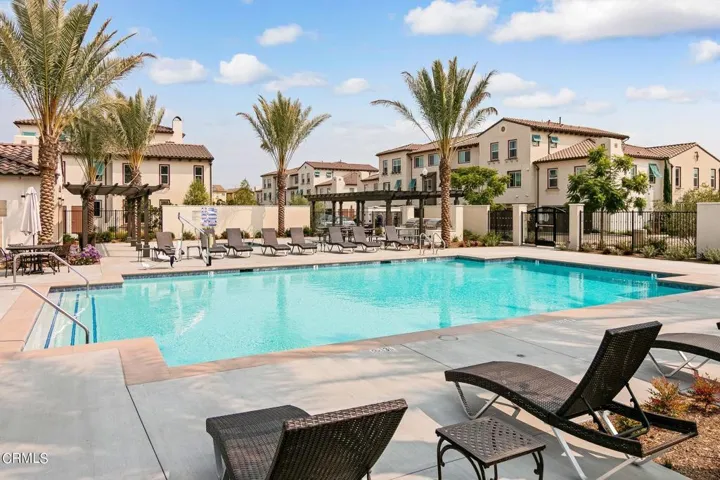 Community pool