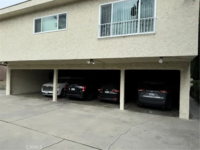 Parking 2758 Orange Ave Torrance
