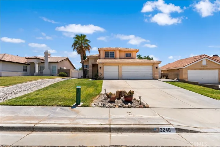 3248 Carnation Street, Rosamond, California 93560