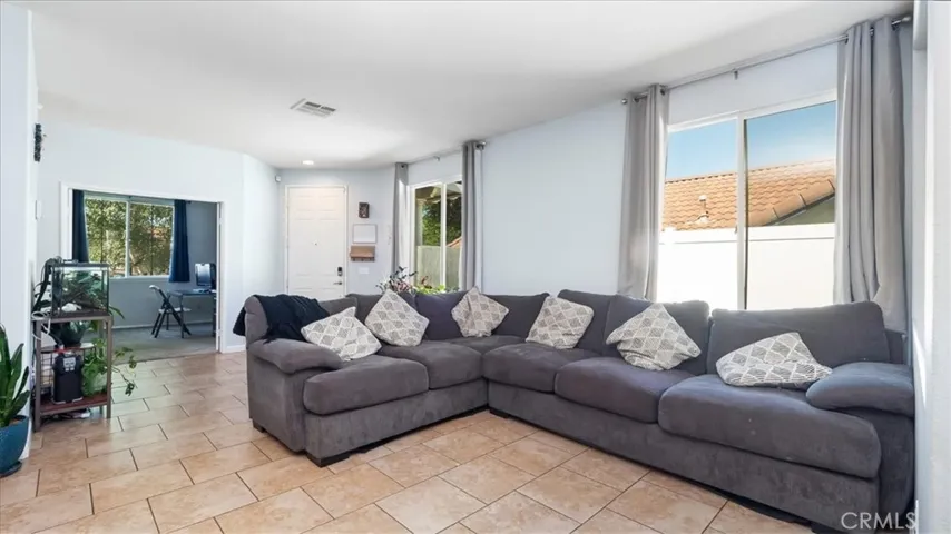 716 Cedar View Drive, Beaumont, California 92223