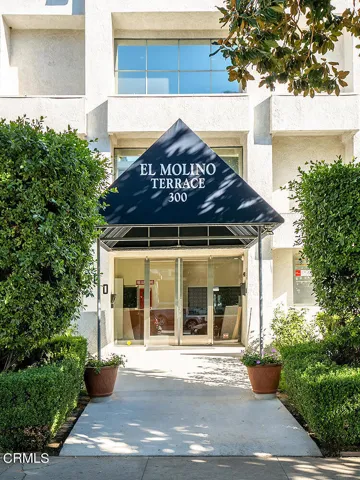 300 N El Molino Ave #309 002-mls