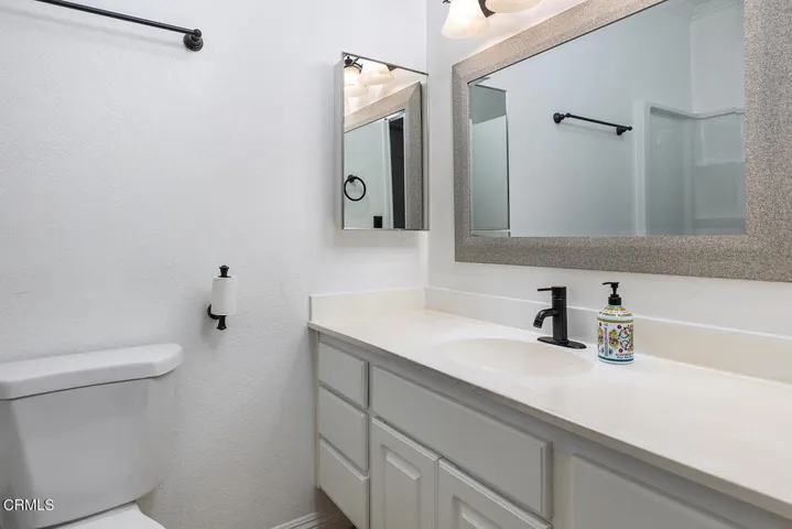 300 N El Molino Ave #309 014-mls