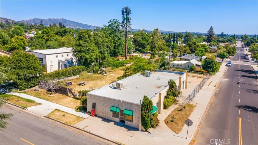 12165 1st St, Yucaipa, CA 92399