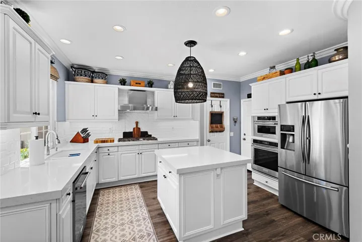 16 Chimney, Ladera Ranch, California 92694
