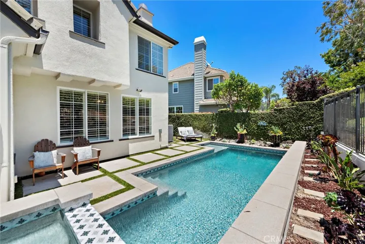 16 Chimney, Ladera Ranch, California 92694