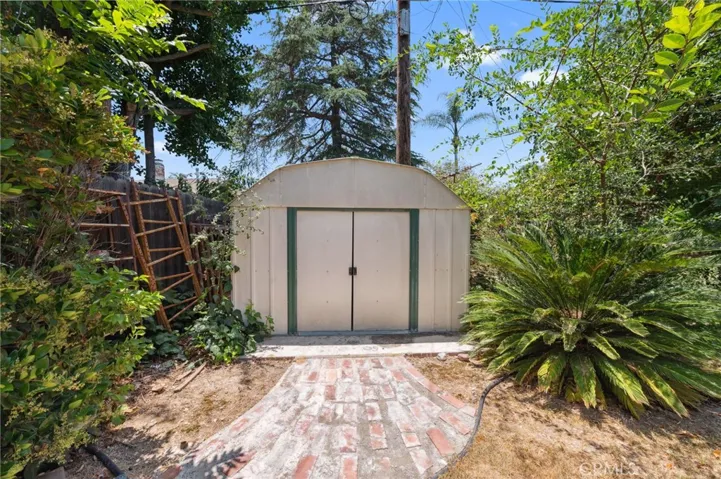 4222 Linwood Place, Riverside, California 92506