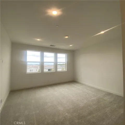 101 Parkland Alley, Lake Forest, California 92630