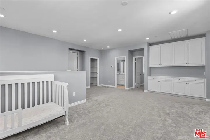 29029 Platinum Court, Valencia, California 91354