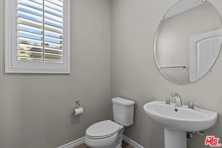 29029 Platinum Court, Valencia, California 91354