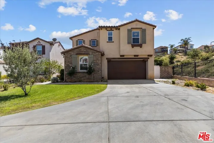 29029 Platinum Court, Valencia, California 91354