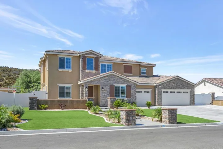 32797 Hayden Rd, Menifee, California 92584