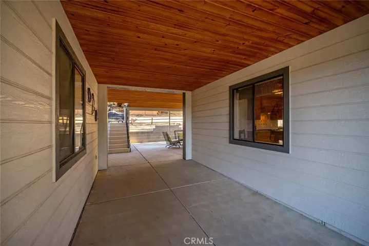 8790 Circle Oak Drive, Bradley, California 93426