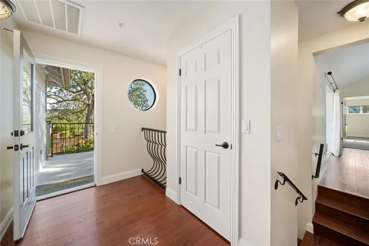 8790 Circle Oak Drive, Bradley, California 93426