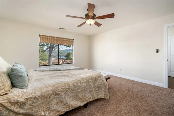 8790 Circle Oak Drive, Bradley, California 93426
