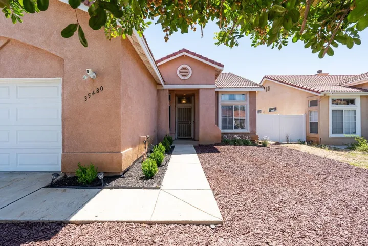 35480 Marsh Lane, Wildomar, California 92595