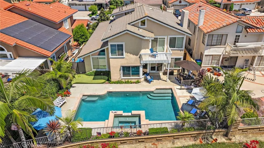 26638 Sierra Vista, Mission Viejo, California 92692
