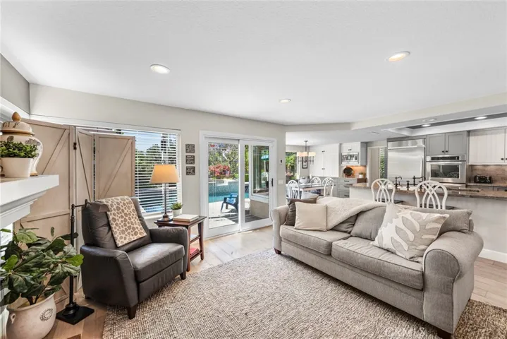 26638 Sierra Vista, Mission Viejo, California 92692