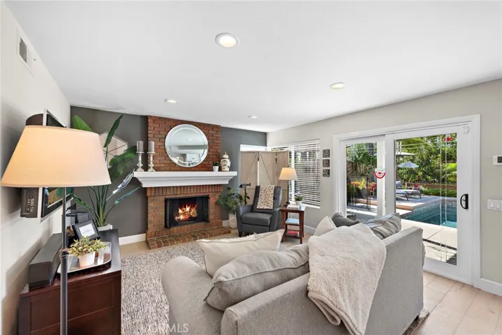 26638 Sierra Vista, Mission Viejo, California 92692