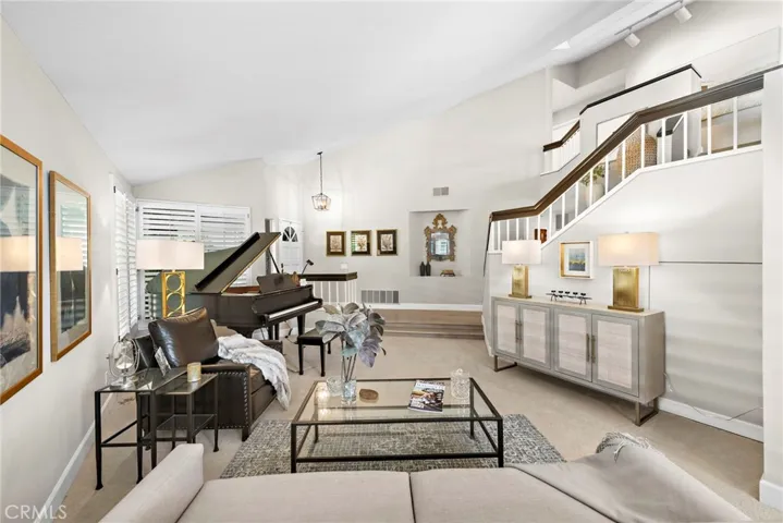 26638 Sierra Vista, Mission Viejo, California 92692