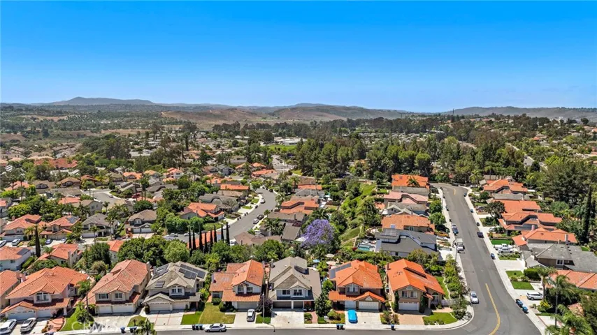 26638 Sierra Vista, Mission Viejo, California 92692