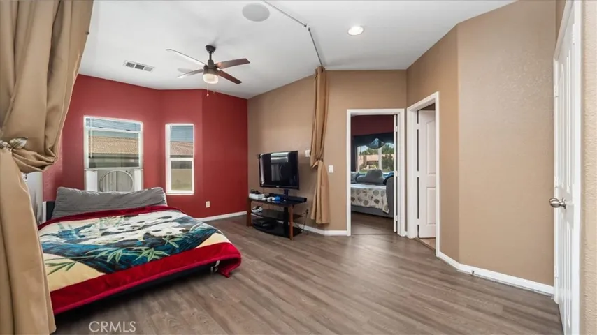 43942 Sandstarr Court, Lancaster, California 93535