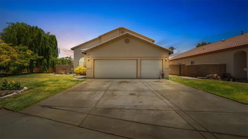 43942 Sandstarr Court, Lancaster, California 93535