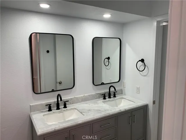 1237 E 6th Street 208, Long Beach, California 90802