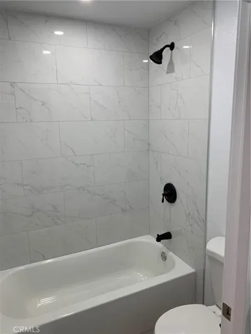 1237 E 6th Street 208, Long Beach, California 90802
