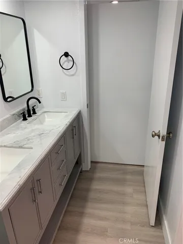 1237 E 6th Street 208, Long Beach, California 90802
