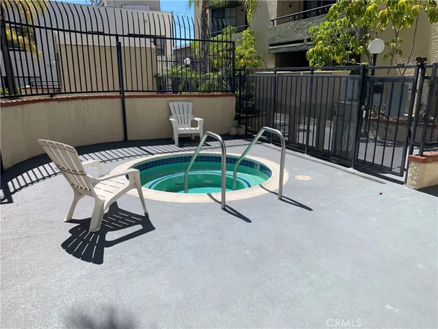 1237 E 6th Street 208, Long Beach, California 90802