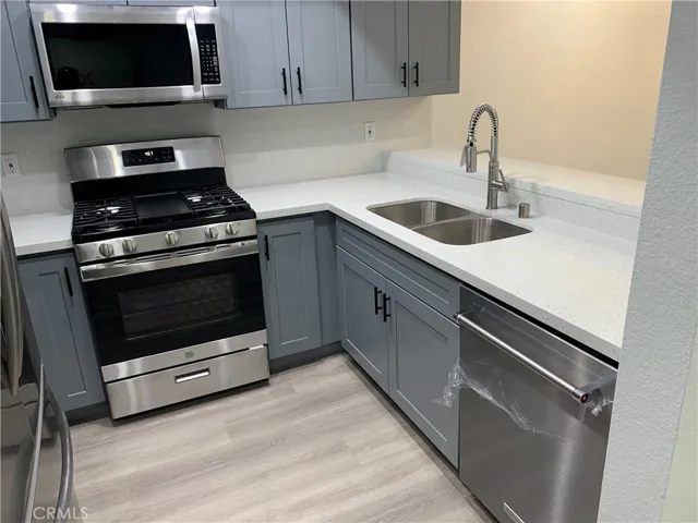 1237 E 6th Street 208, Long Beach, California 90802