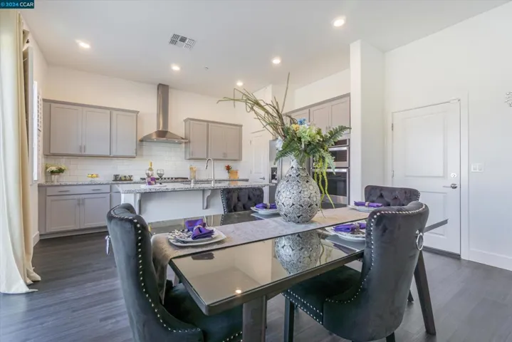 52 Redberry Loop, Brentwood, California 94513