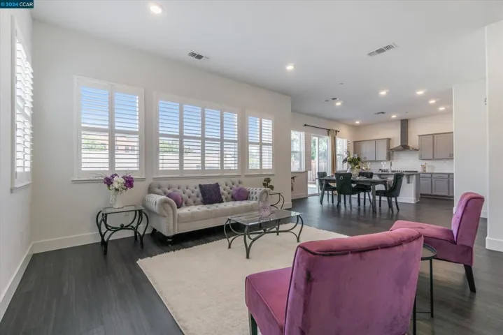 52 Redberry Loop, Brentwood, California 94513