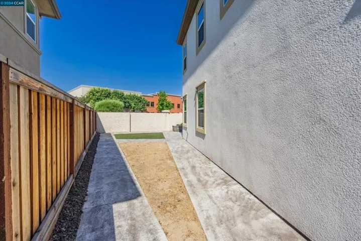52 Redberry Loop, Brentwood, California 94513