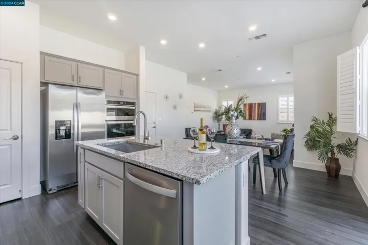 52 Redberry Loop, Brentwood, California 94513