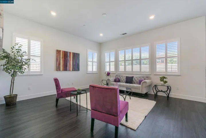52 Redberry Loop, Brentwood, California 94513