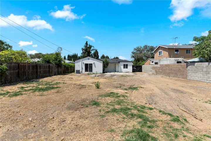 2530 Huckleberry Road, Santa Ana, California 92706