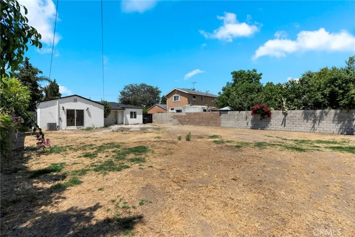 2530 Huckleberry Road, Santa Ana, California 92706