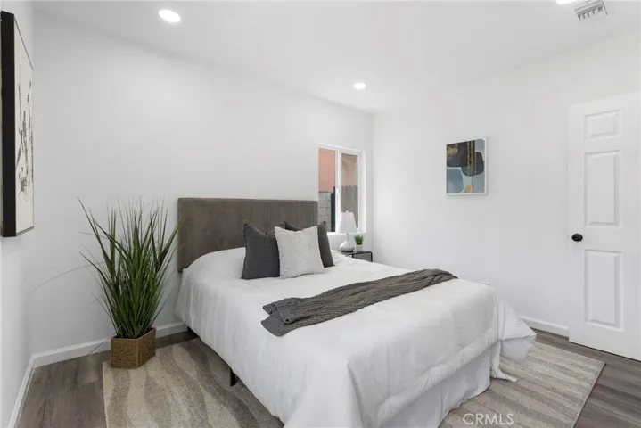 2530 Huckleberry Road, Santa Ana, California 92706