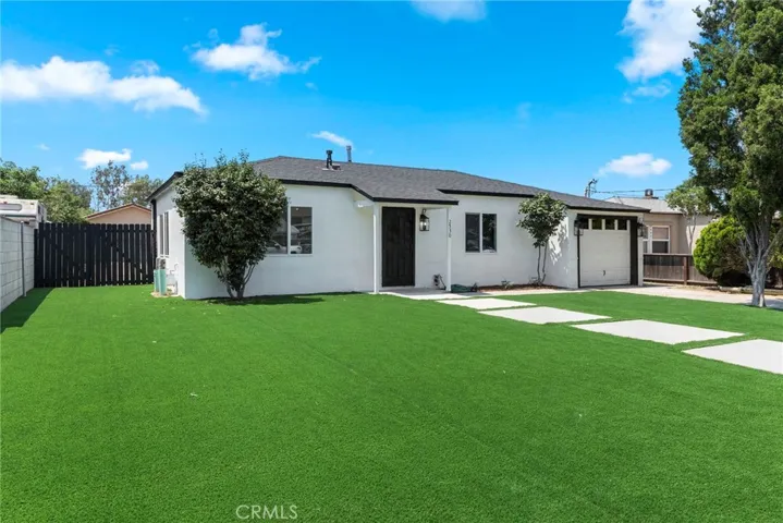 2530 Huckleberry Road, Santa Ana, California 92706