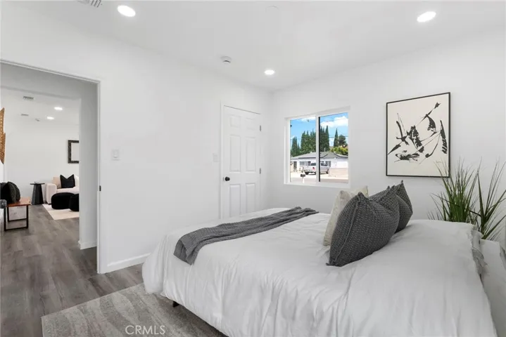 2530 Huckleberry Road, Santa Ana, California 92706