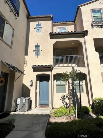 18325 Goldbark Way, Yorba Linda, California 92886