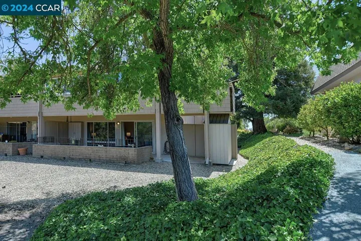 1268 Skycrest Dr 2, Walnut Creek, California 94595