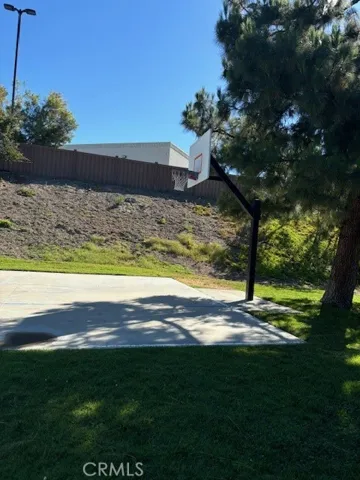 16723 Shinedale Drive, Canyon Country, California 91387