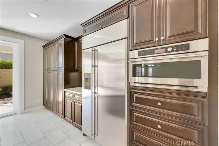 105 Rake, Irvine, California 92618