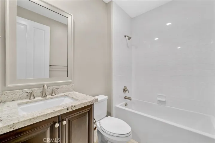 105 Rake, Irvine, California 92618