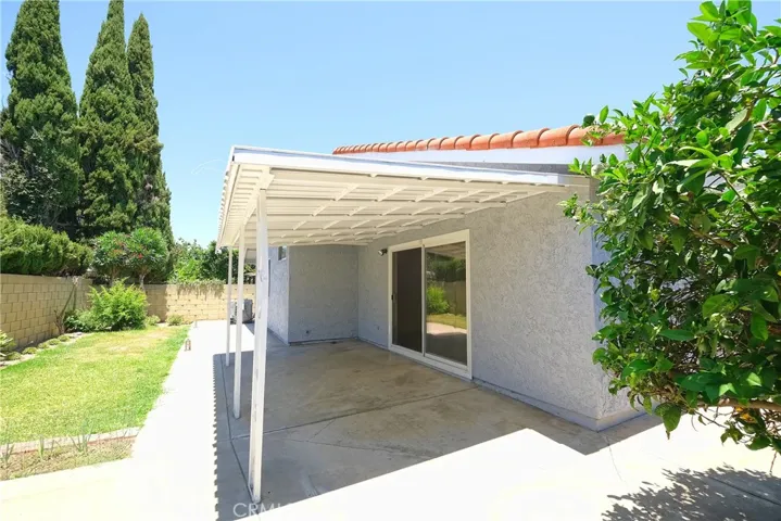 15527 Bechard Avenue, Norwalk, California 90650