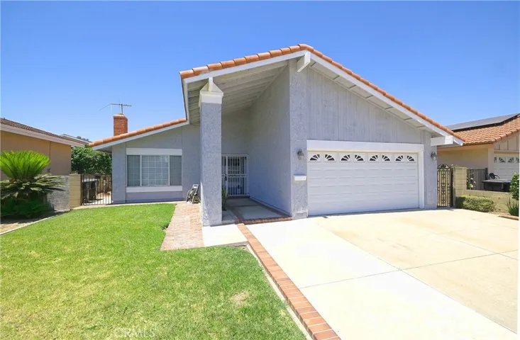 15527 Bechard Avenue, Norwalk, California 90650
