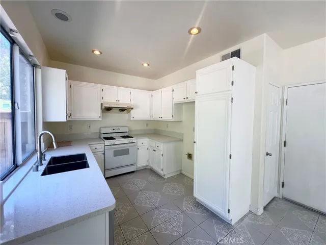 2716 Calle Vista, Chino Hills, California 91709